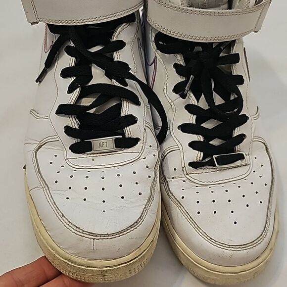 Nike high top Air Forces, men’s 9.5 - Picture 2 of 11